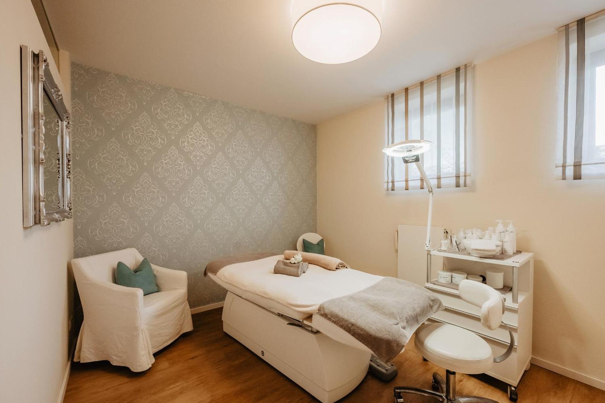 באד בירנבאך Churfuerstenhof Wellnesshotel מראה חיצוני תמונה